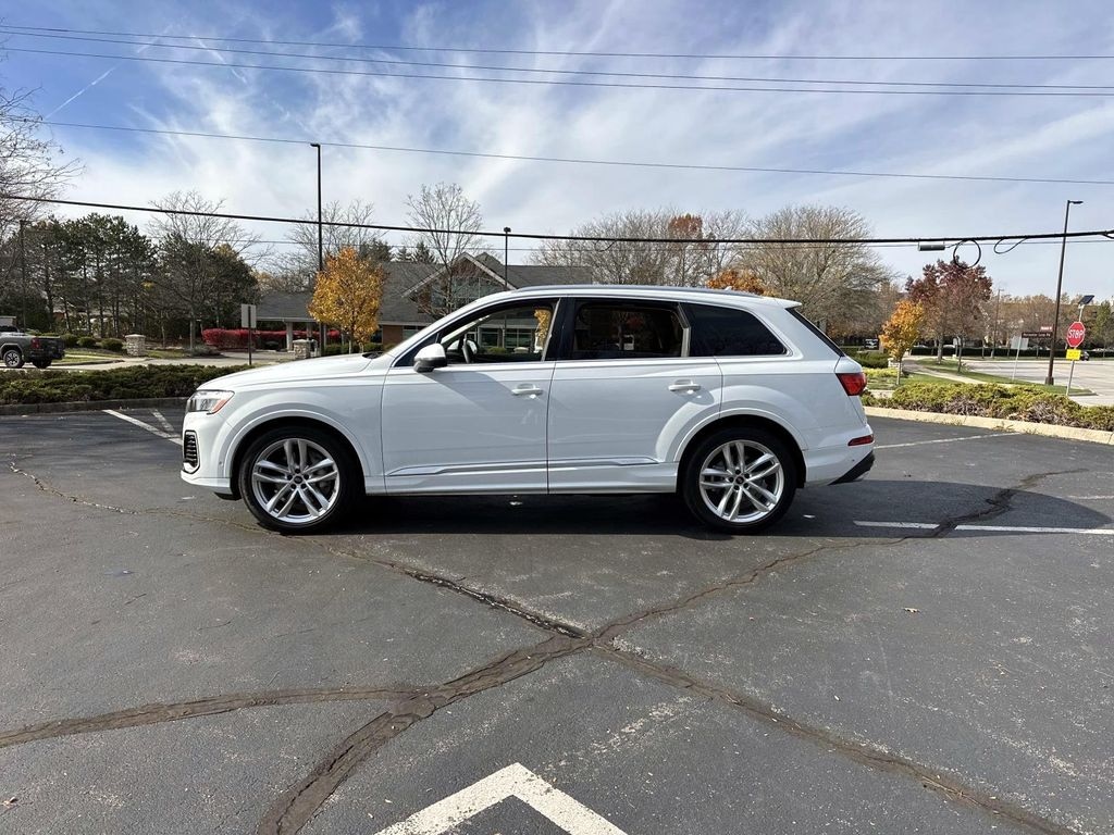 Certified 2025 Audi Q7 55 Premium Plus Sport Utility
