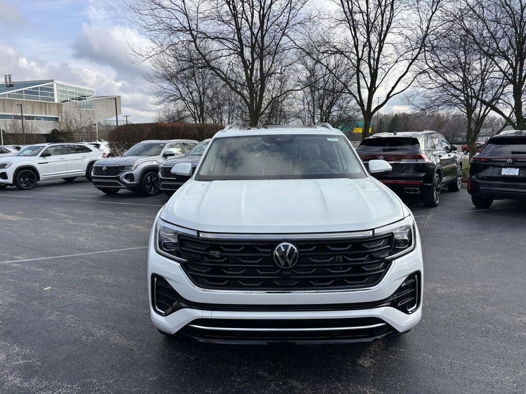 New 2026 Volkswagen Atlas 2.0T SEL Premium R-Line Sport Utility