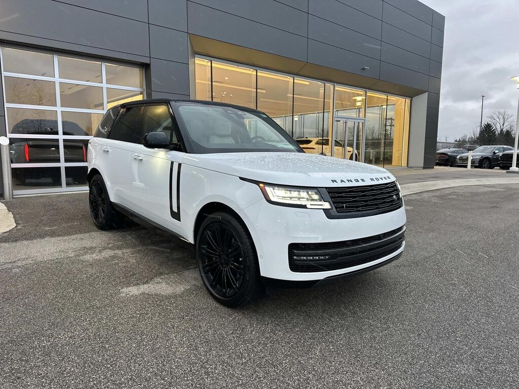 New 2026 Land Rover Range Rover SE Sport Utility