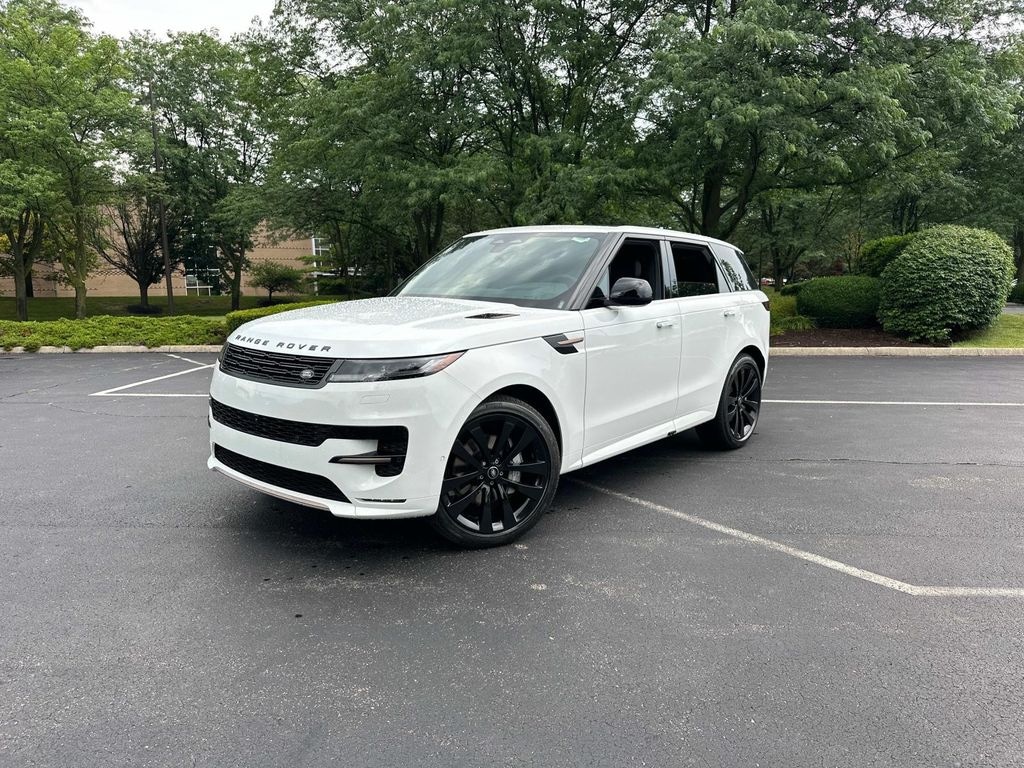 New 2025 Land Rover Range Rover Sport Dynamic SE Sport Utility