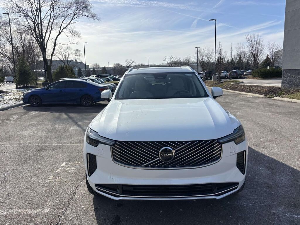 New 2026 Volvo XC90 B6 Ultra Sport Utility