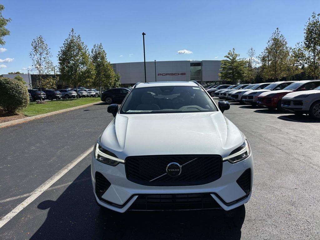 New 2026 Volvo XC60 Plug-In Hybrid T8 Plus Sport Utility