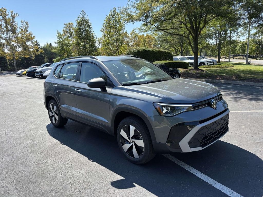 New 2025 Volkswagen Taos 1.5T S Sport Utility