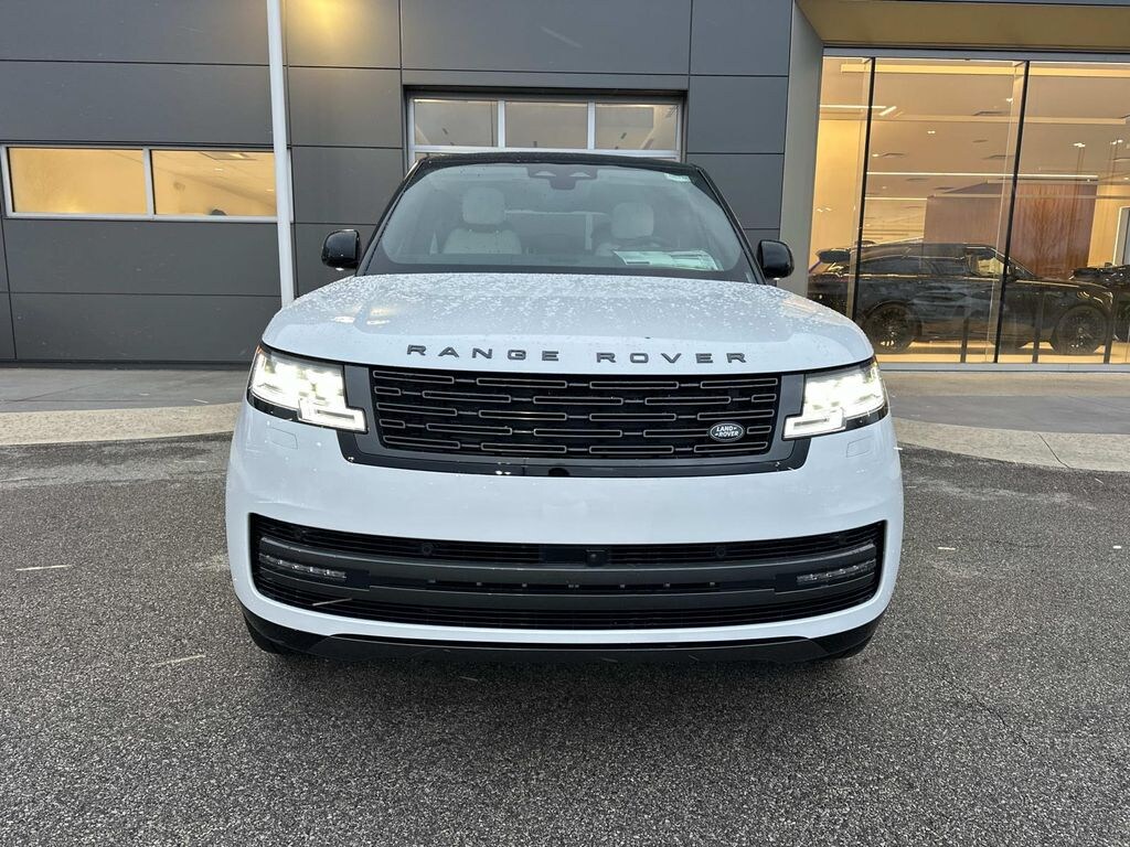 New 2026 Land Rover Range Rover SE Sport Utility