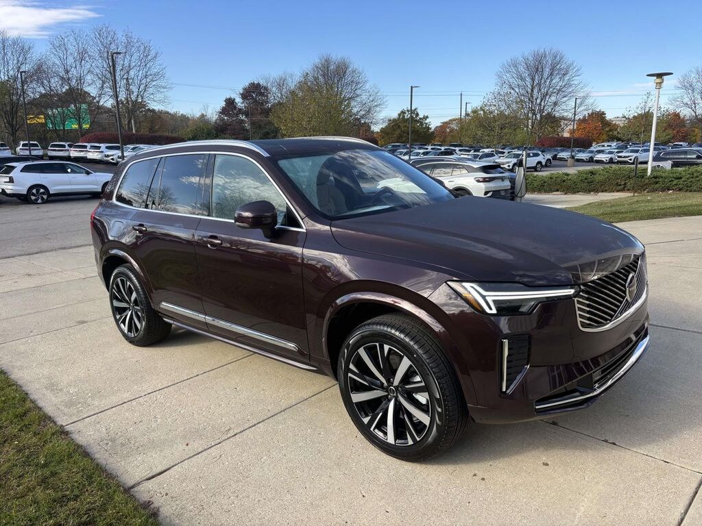 New 2026 Volvo XC90 B5 Core Sport Utility