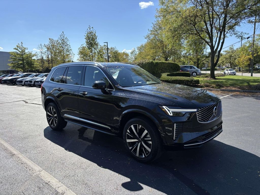New 2026 Volvo XC90 B5 Core Sport Utility