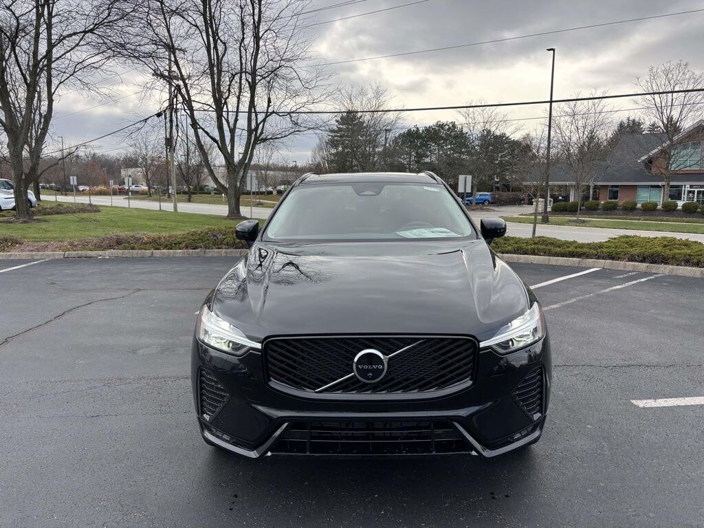 New 2026 Volvo XC60 B5 Plus Sport Utility
