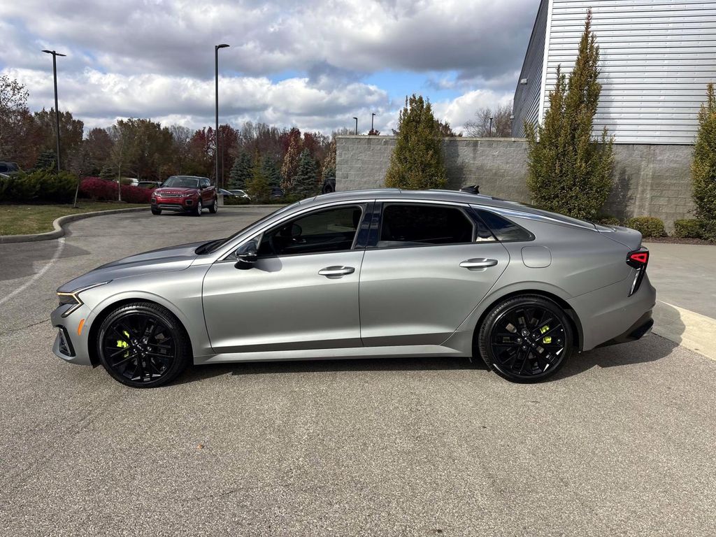 2025 Kia K5 GT photo 4