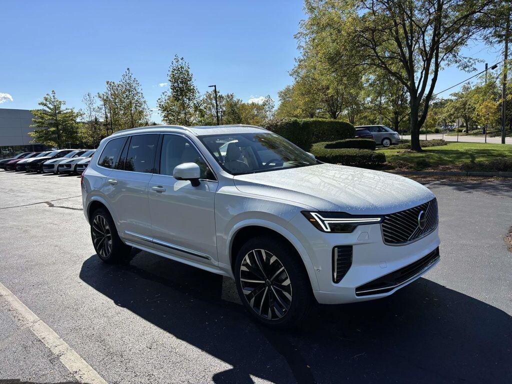 New 2026 Volvo XC90 B6 Ultra Sport Utility