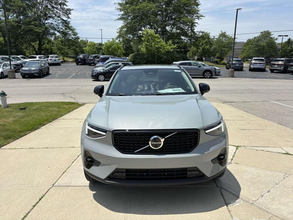 New 2026 Volvo XC40 B5 Plus Sport Utility
