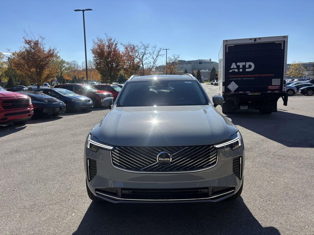 New 2026 Volvo XC90 B6 Plus 7-Seater Sport Utility