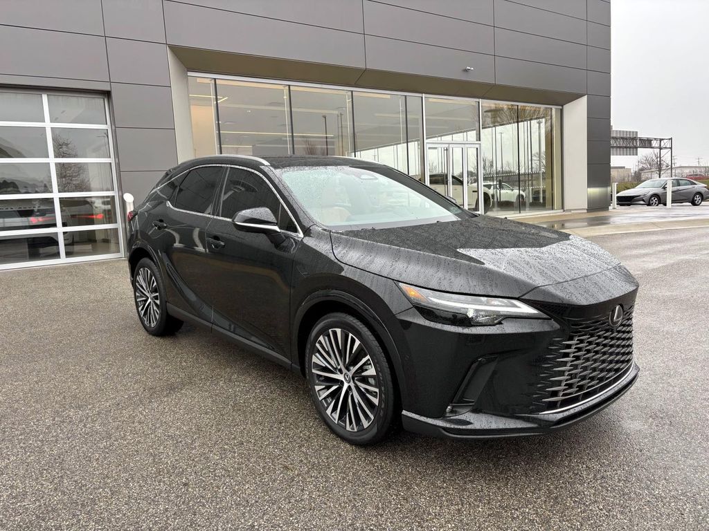 2025 Lexus RX Base's photo