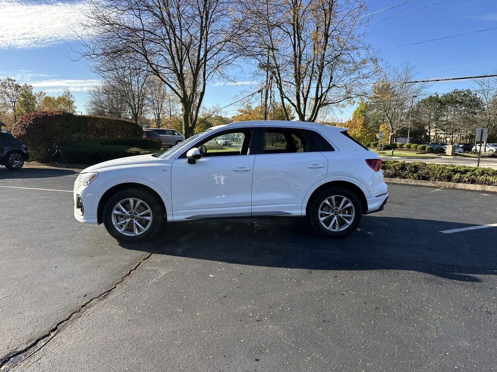 Certified 2025 Audi Q3 Premium Sport Utility