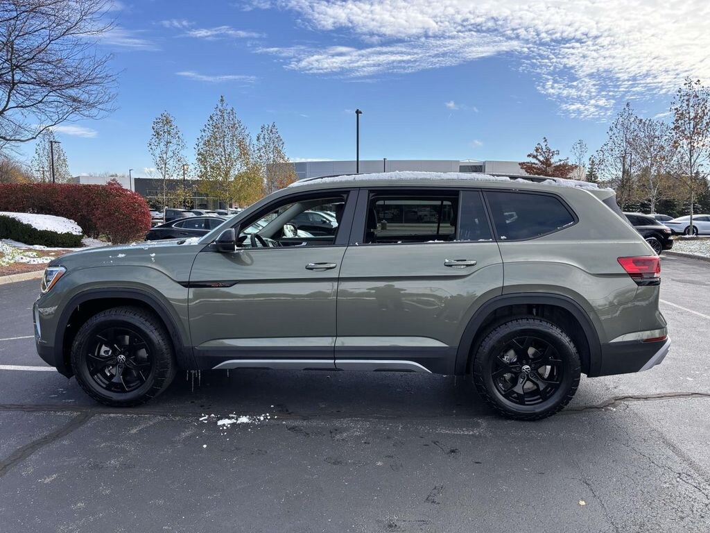 New 2026 Volkswagen Atlas 2.0T Peak Edition Sport Utility