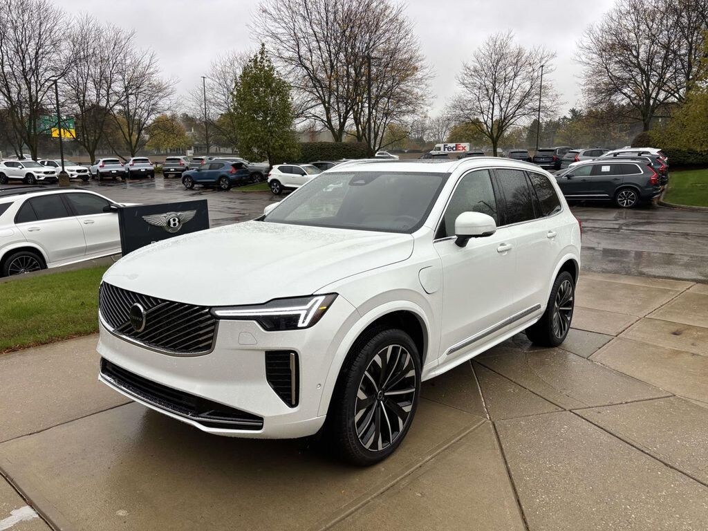 New 2026 Volvo XC90 Plug-In Hybrid T8 Plus Sport Utility