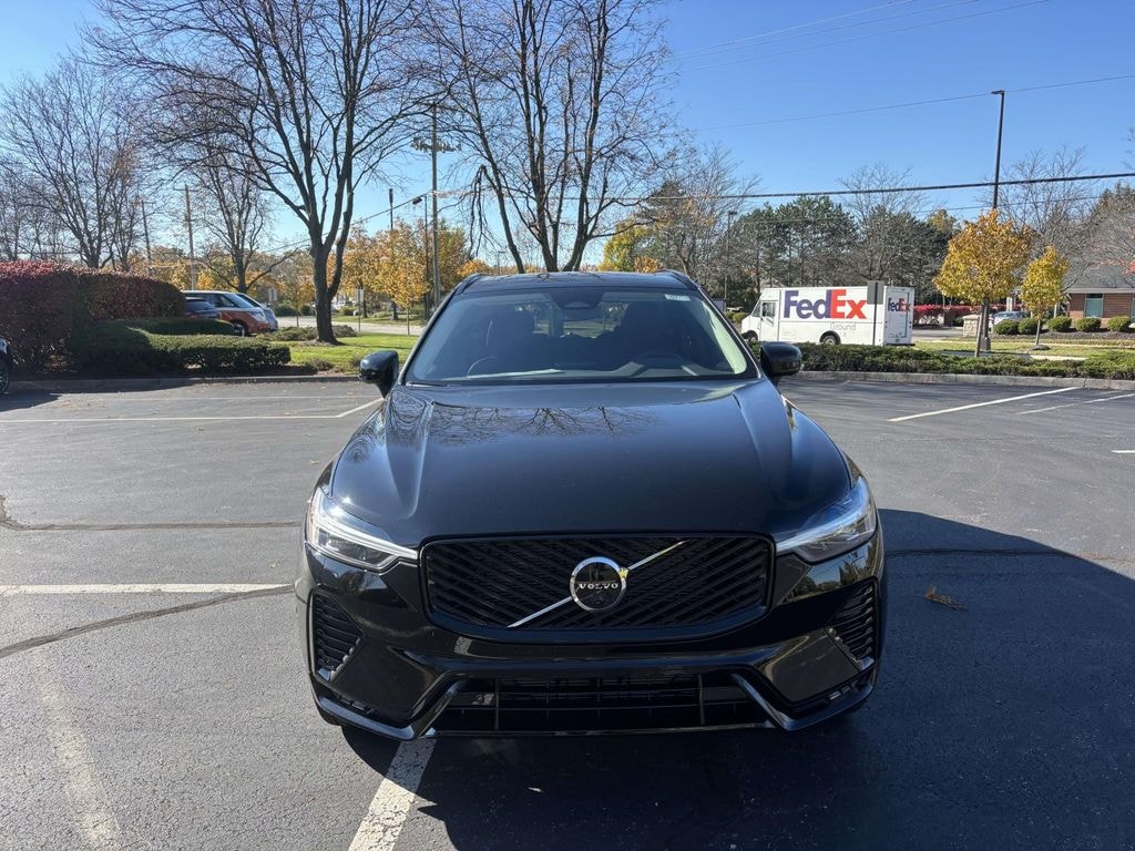 New 2026 Volvo XC60 B5 Plus Sport Utility