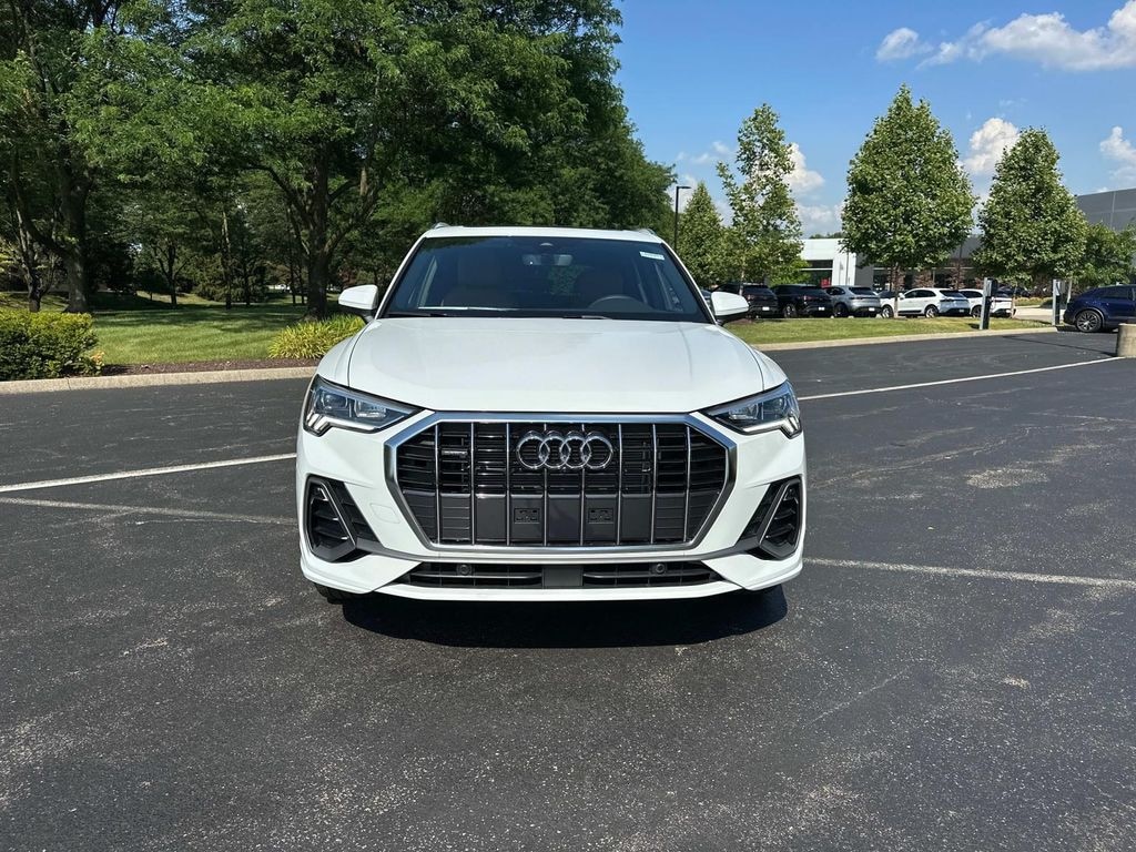 New 2025 Audi Q3 Premium Plus Sport Utility