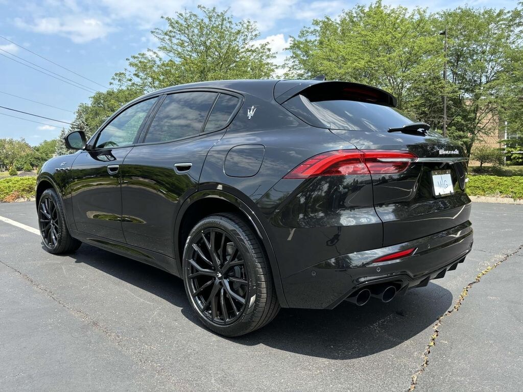 New 2024 Maserati Grecale GT Sport Utility
