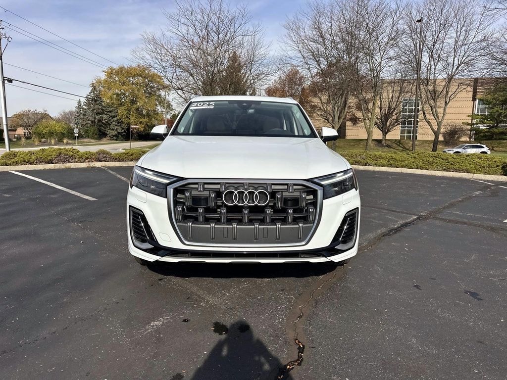 Certified 2025 Audi Q7 55 Premium Plus Sport Utility