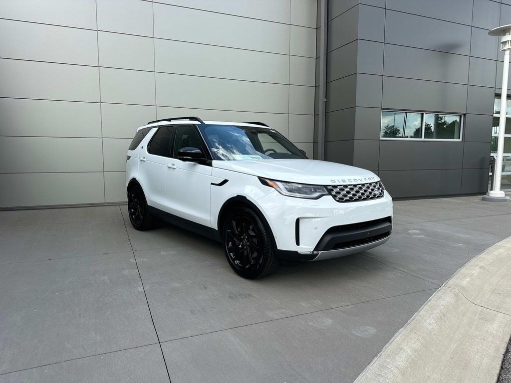 New 2025 Land Rover Discovery S Sport Utility