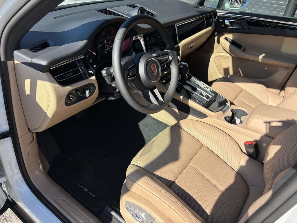 New 2026 Porsche Macan Sport Utility