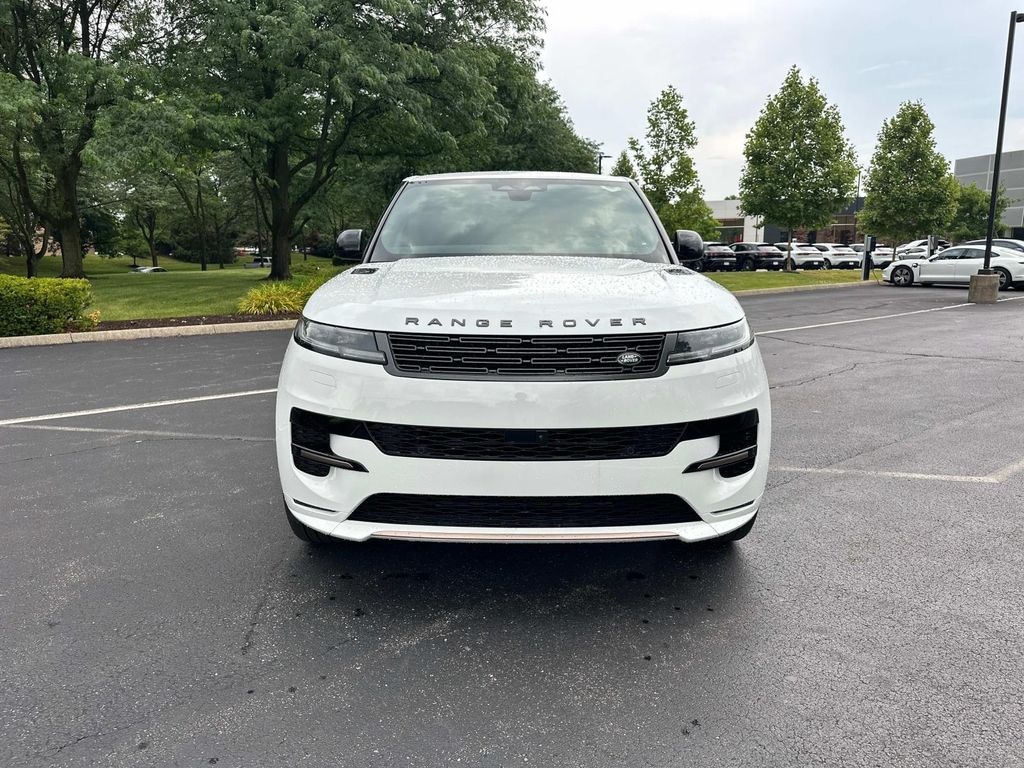 New 2025 Land Rover Range Rover Sport Dynamic SE Sport Utility
