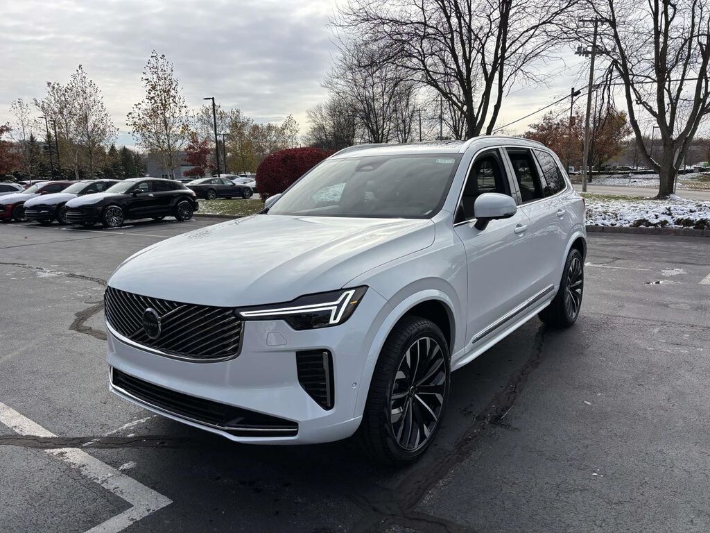 New 2026 Volvo XC90 B6 Plus 7-Seater Sport Utility