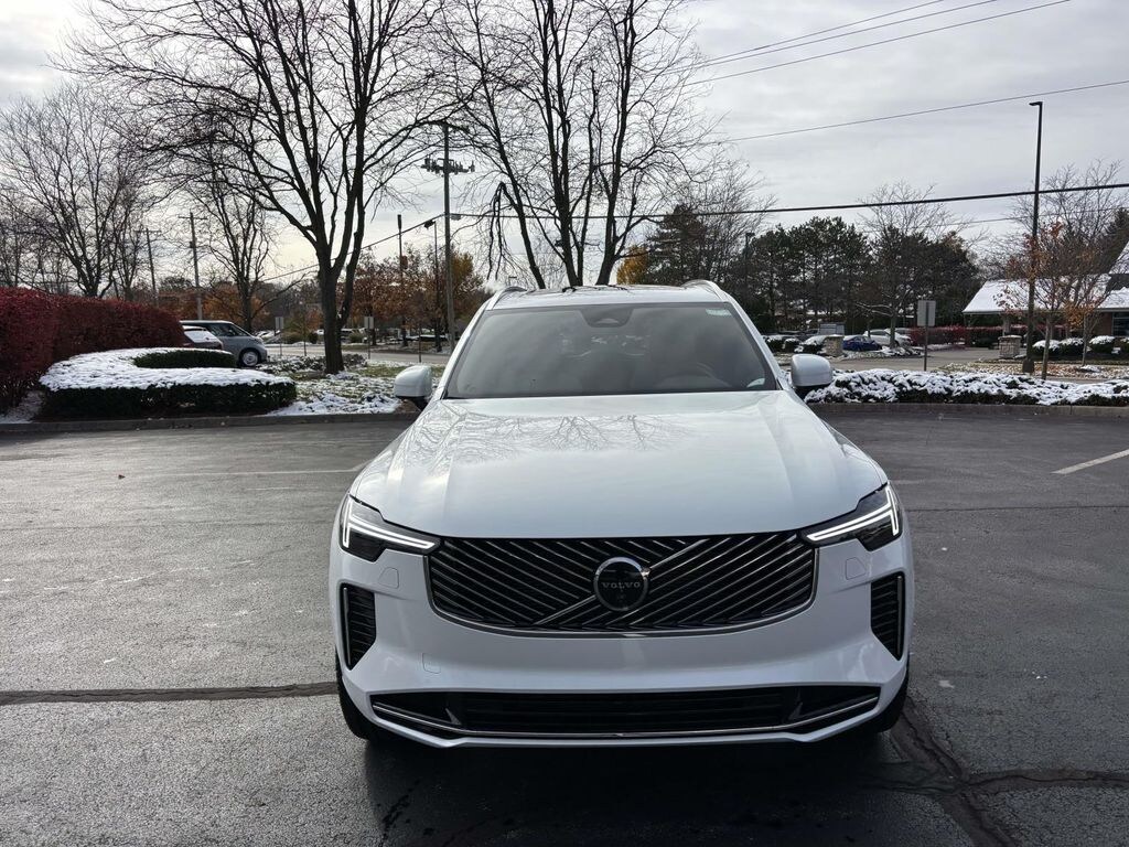 New 2026 Volvo XC90 B6 Plus 7-Seater Sport Utility