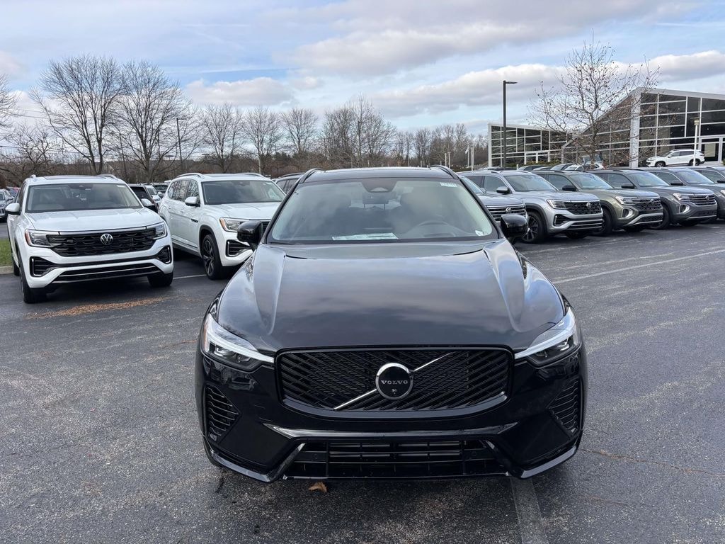 New 2026 Volvo XC60 Plug-In Hybrid T8 Ultra Sport Utility