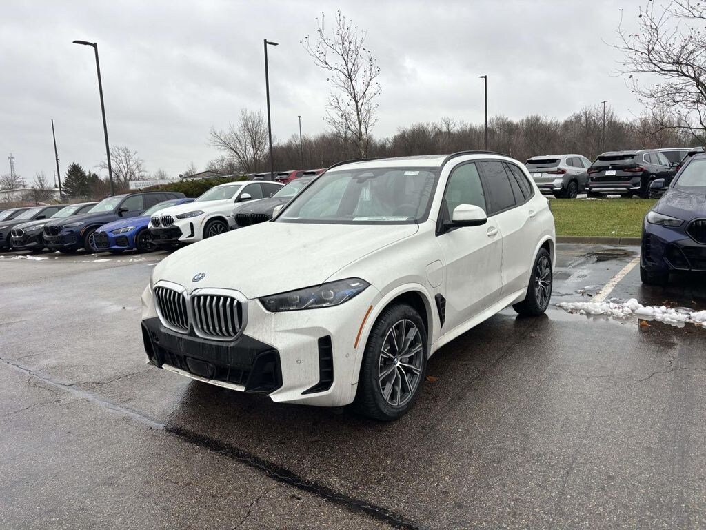 New 2026 BMW X5 xDrive50e Sport Utility
