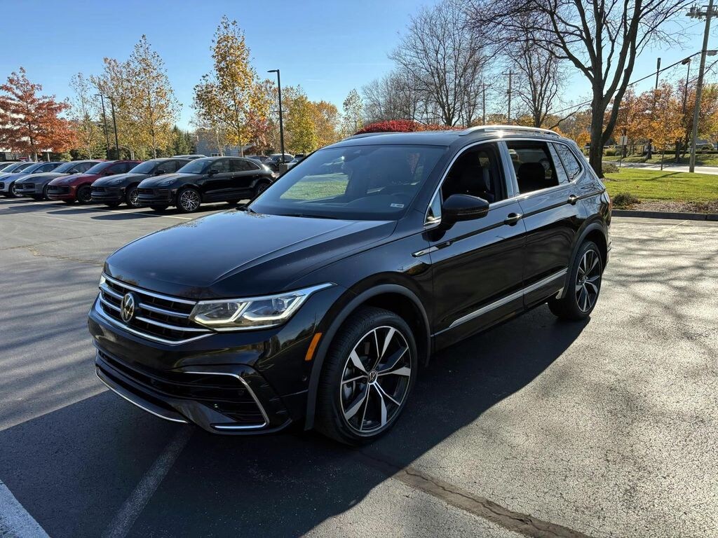 Certified 2023 Volkswagen Tiguan 2.0T SEL R-Line Sport Utility