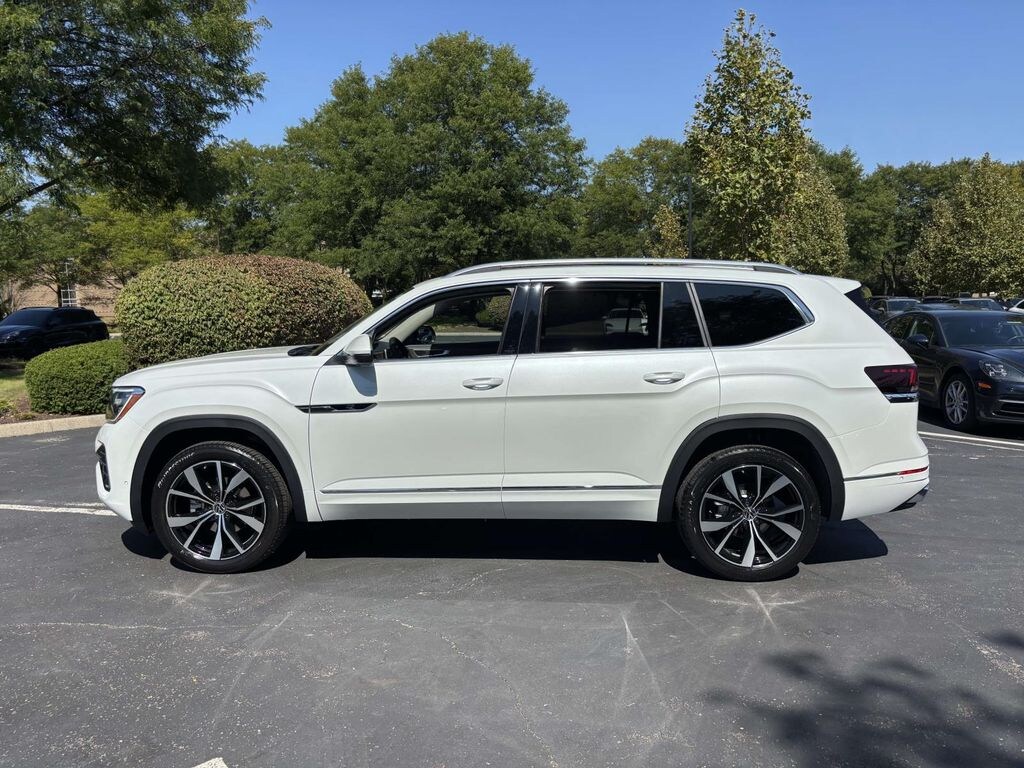 New 2026 Volkswagen Atlas 2.0T SEL Premium R-Line Sport Utility