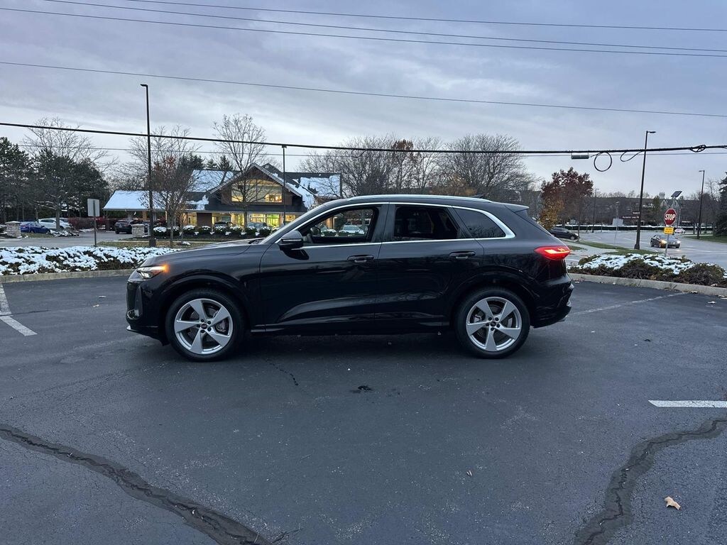 New 2025 Audi All-new Q5 2.0T Prestige Sport Utility