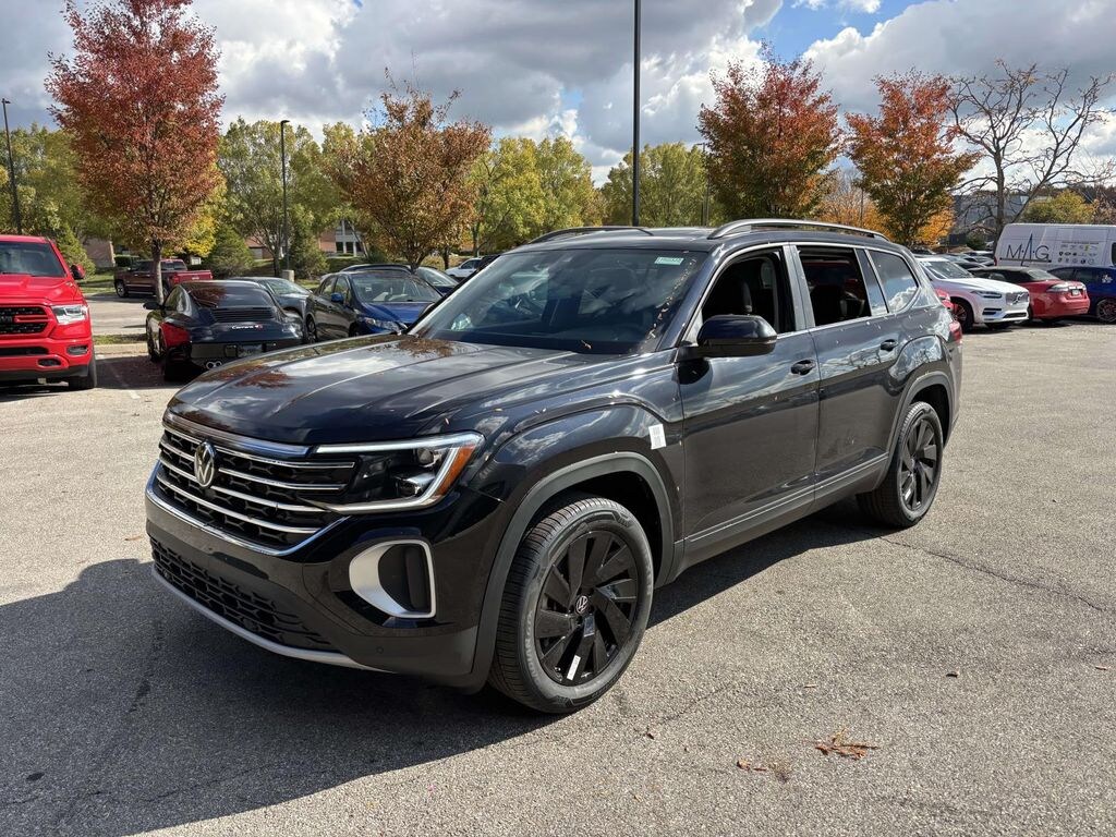 New 2026 Volkswagen Atlas 2.0T SE w/Technology SUV
