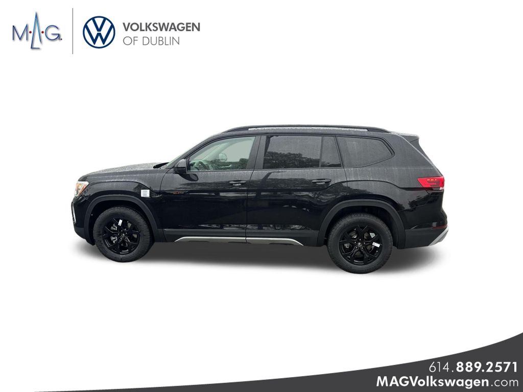 2025 Volkswagen Atlas Peak Edition SE photo 4