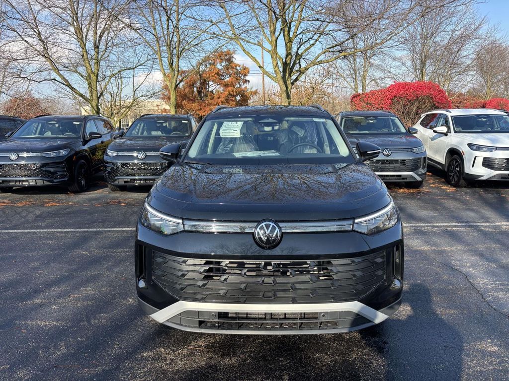 2026 Volkswagen Tiguan S photo 2