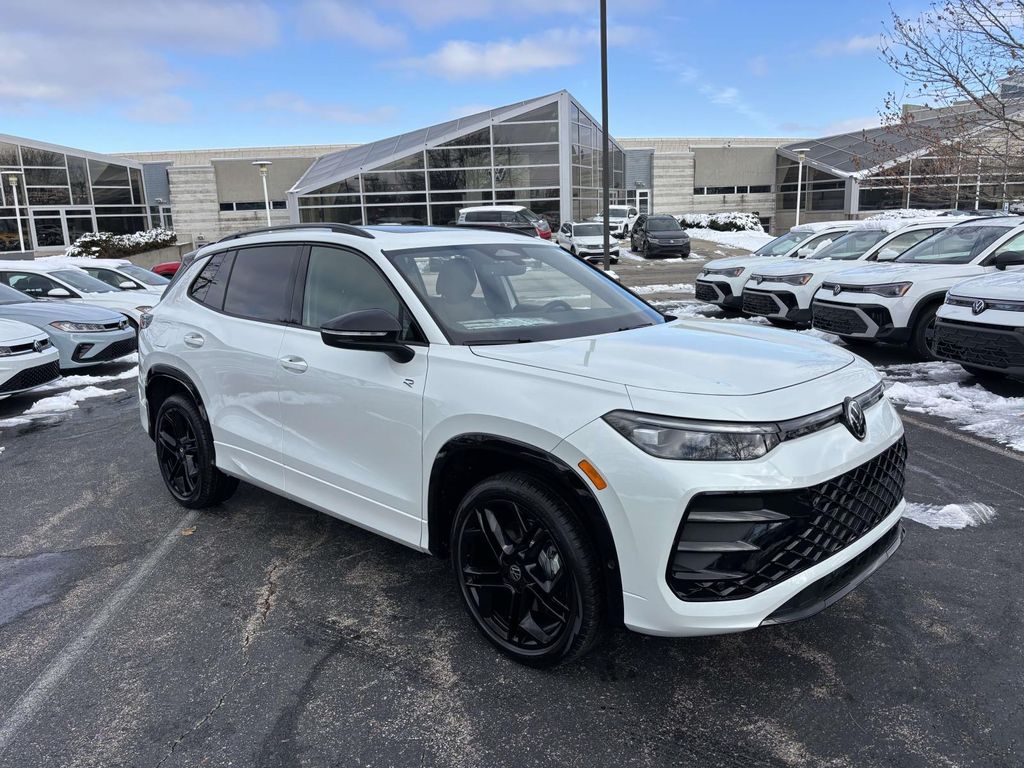 2026 Volkswagen Tiguan SE R-LINE BLACK's photo