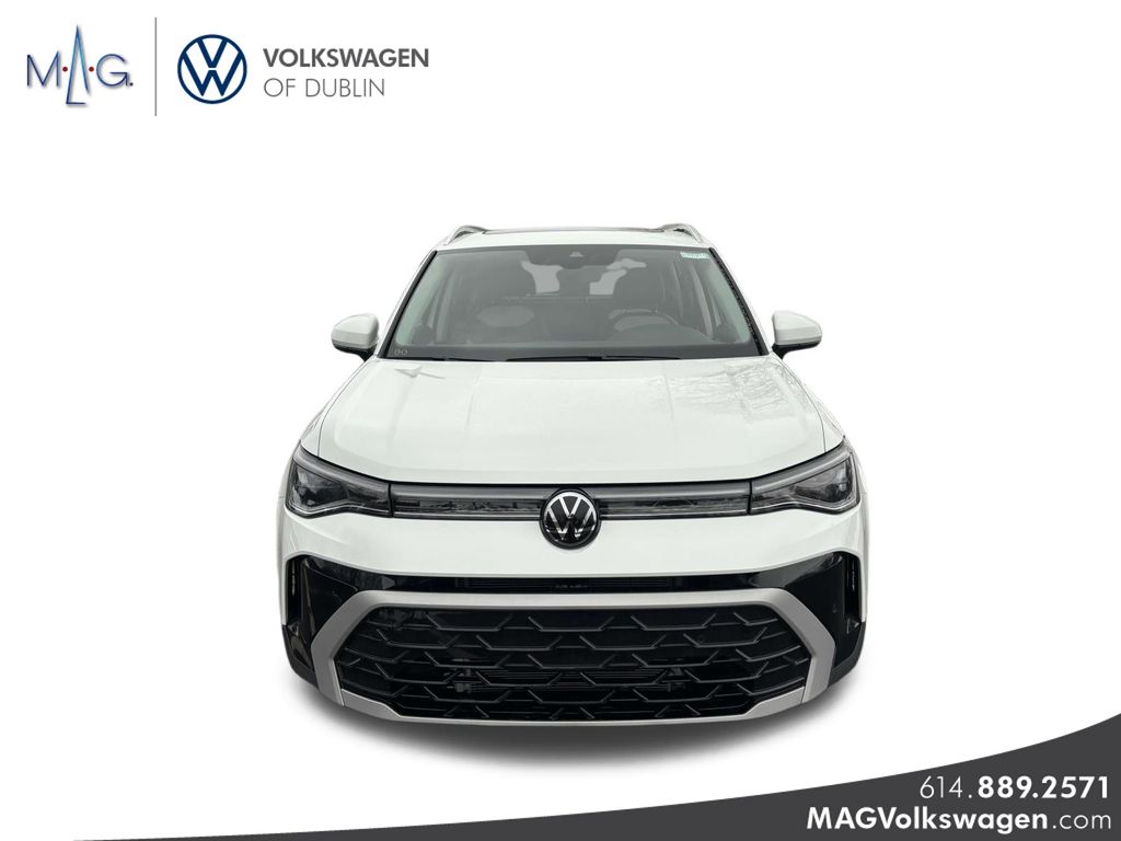2025 Volkswagen Taos SEL photo 2