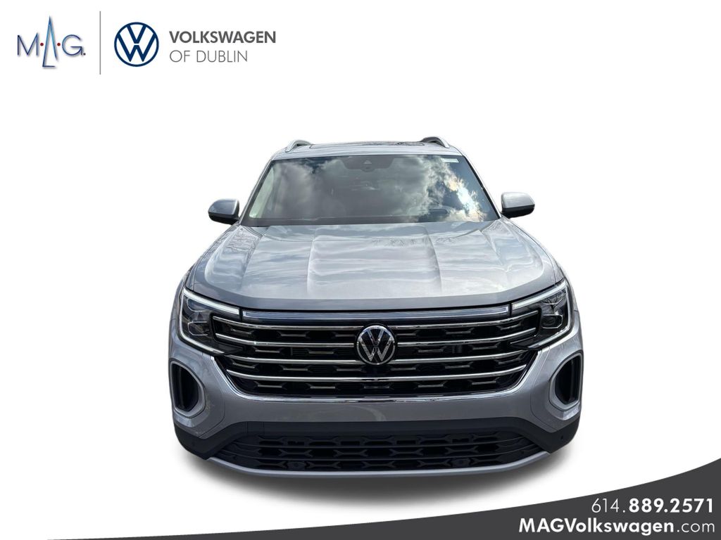 2025 Volkswagen Atlas SEL photo 2