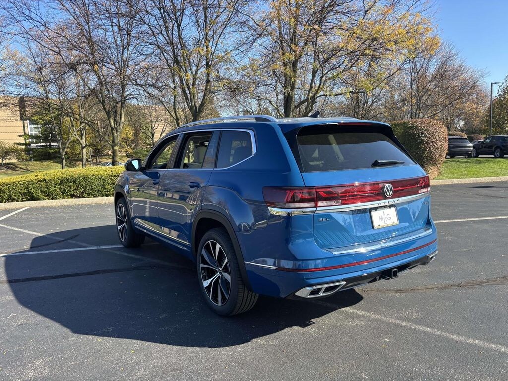 New 2026 Volkswagen Atlas 2.0T SEL Premium R-Line SUV