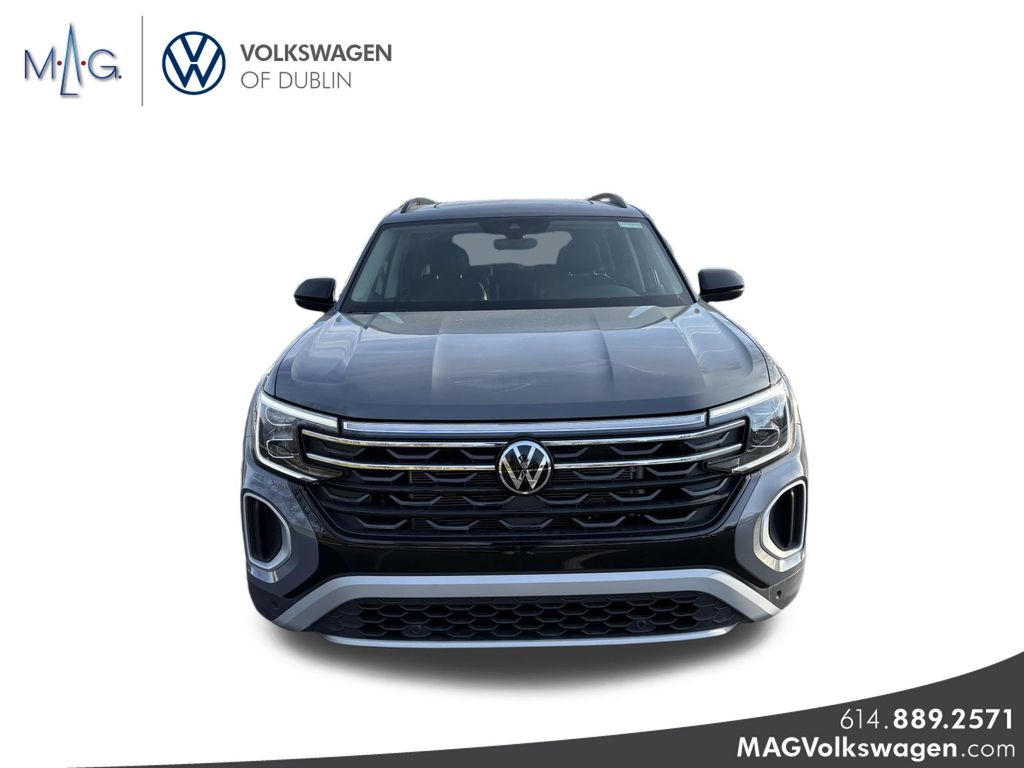 2025 Volkswagen Atlas Peak Edition SE photo 2