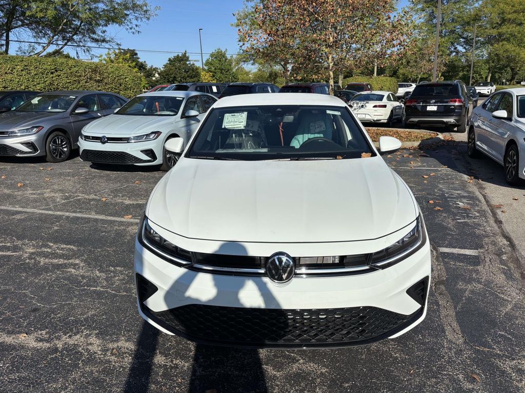 2026 Volkswagen Jetta 1.5T Sport photo 2
