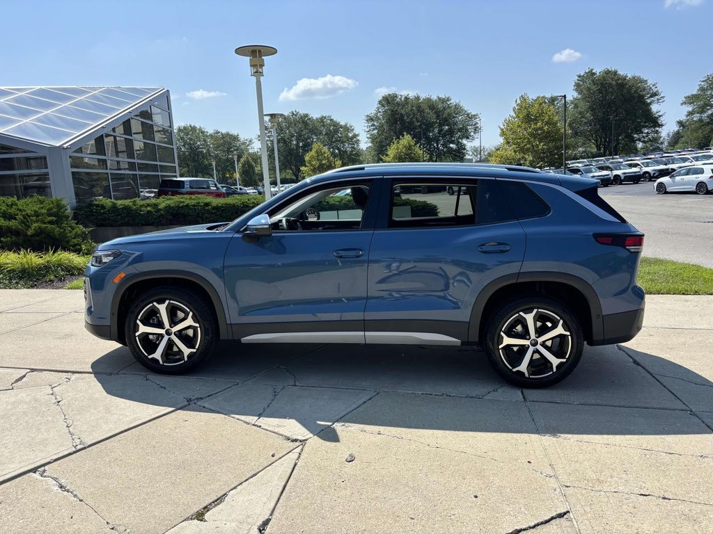 2025 Volkswagen Tiguan SE photo 4