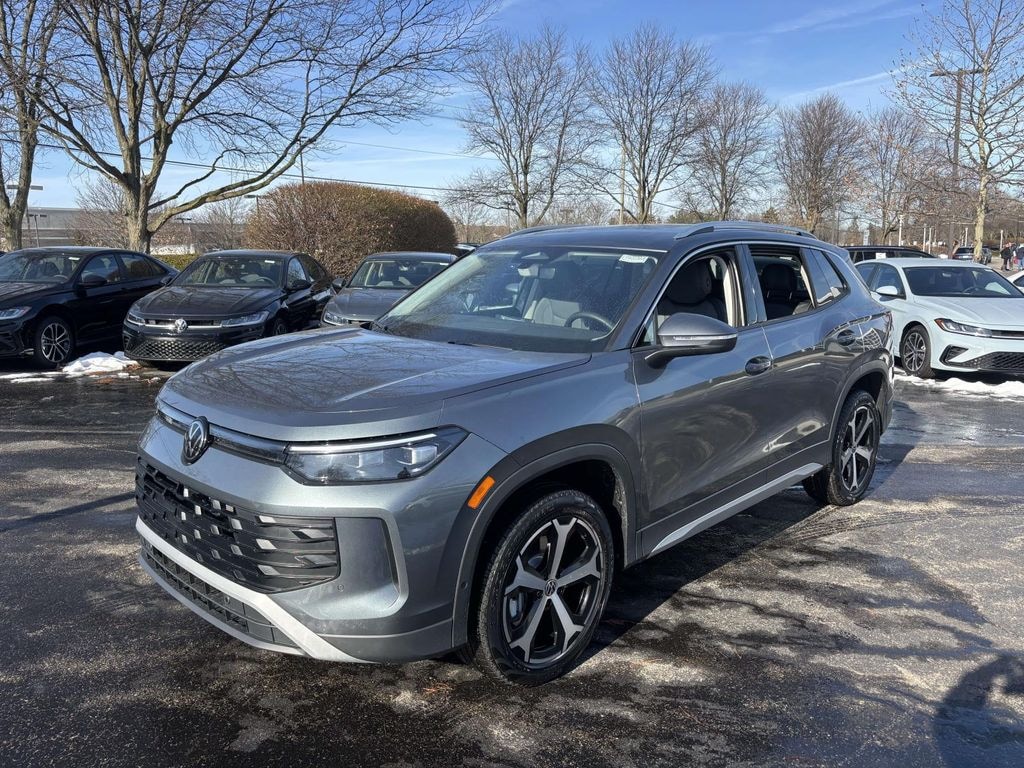 New 2026 Volkswagen Tiguan 2.0T SE SUV