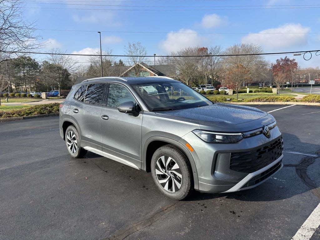 New 2026 Volkswagen Tiguan 2.0T S SUV