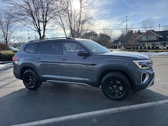 2025 Volkswagen Atlas 2.0T Peak Edition SUV