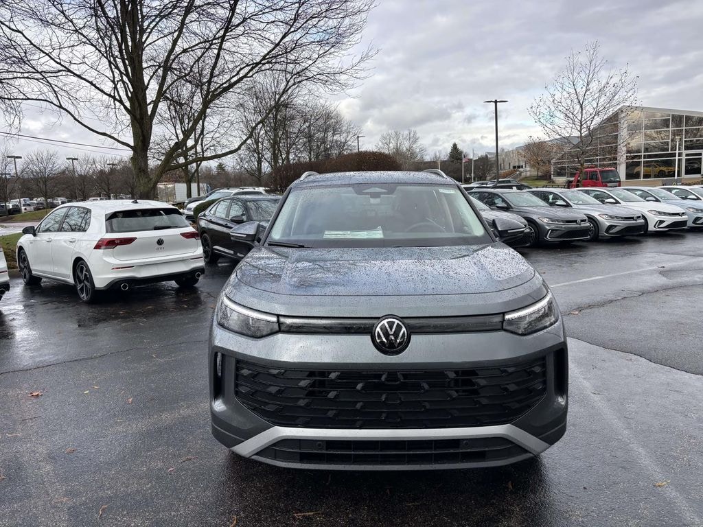 New 2026 Volkswagen Tiguan 2.0T SE SUV