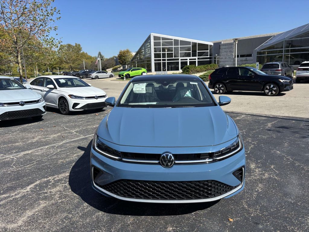 2026 Volkswagen Jetta 1.5T SEL photo 2