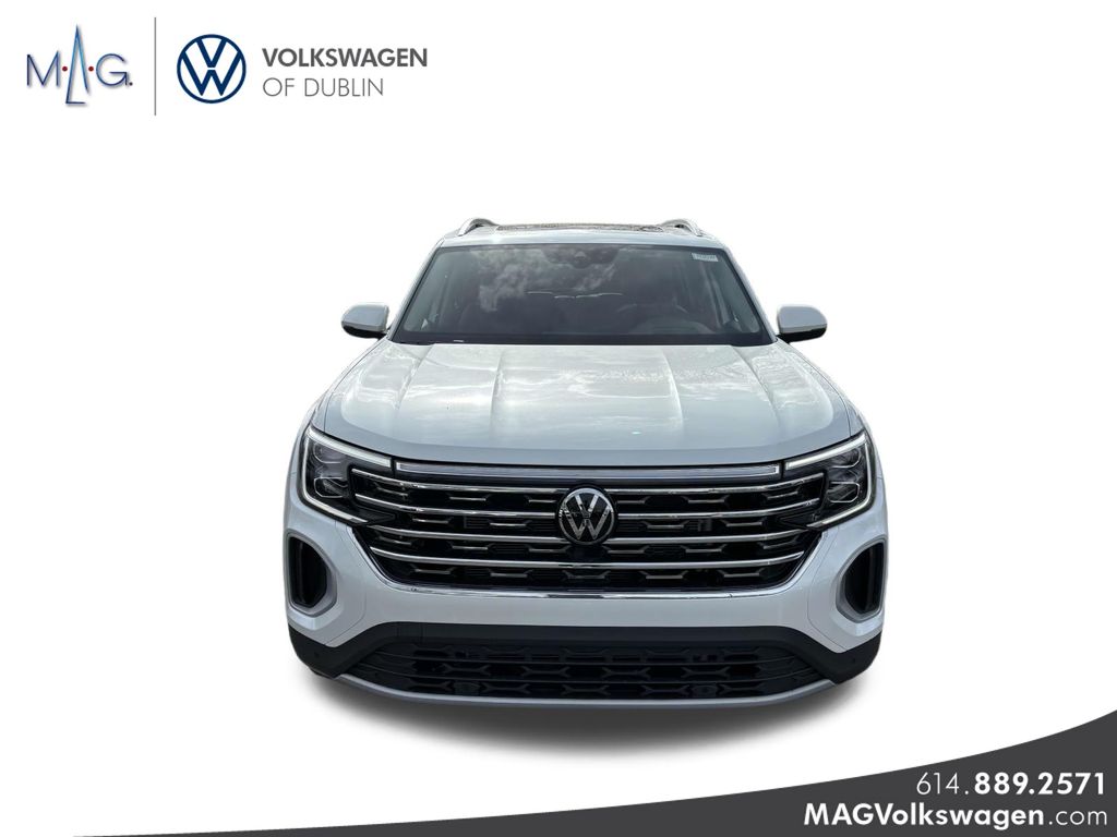 2025 Volkswagen Atlas SEL photo 2