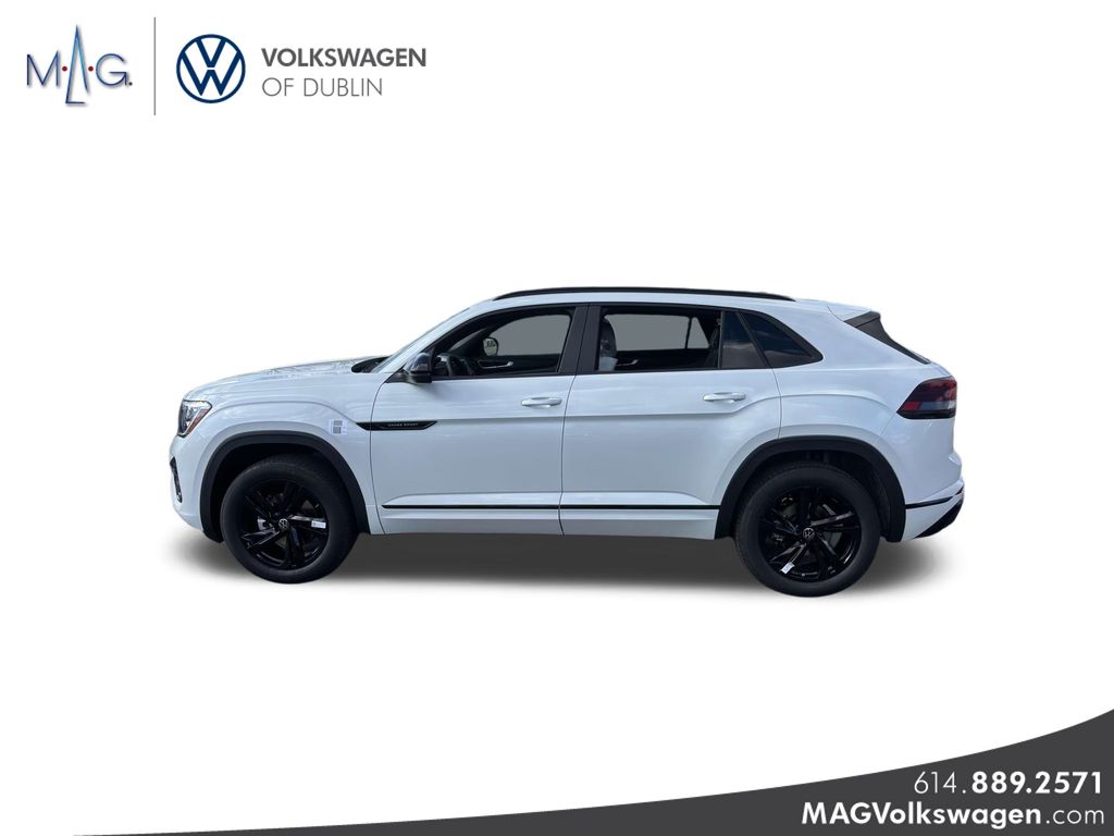 2025 Volkswagen Atlas Cross Sport SEL R-Line photo 3